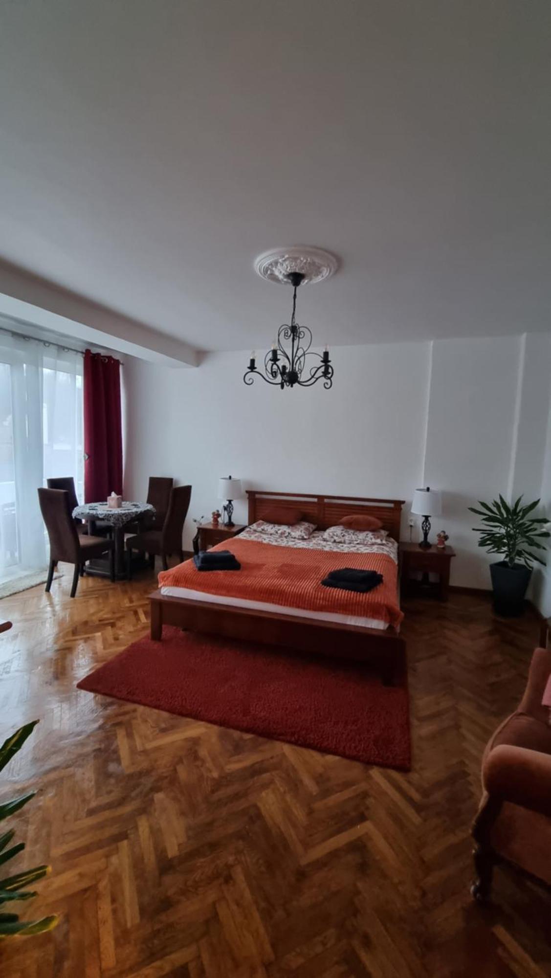 Toma Boutique Daire Braşov Dış mekan fotoğraf